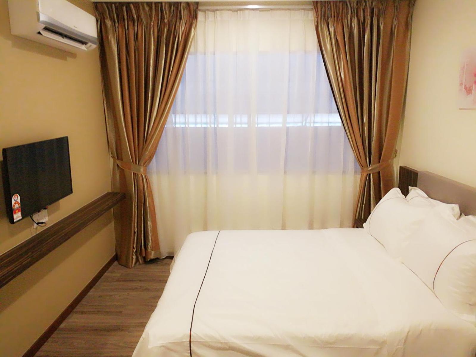טלוק אינטן Angsoka Hotel מראה חיצוני תמונה