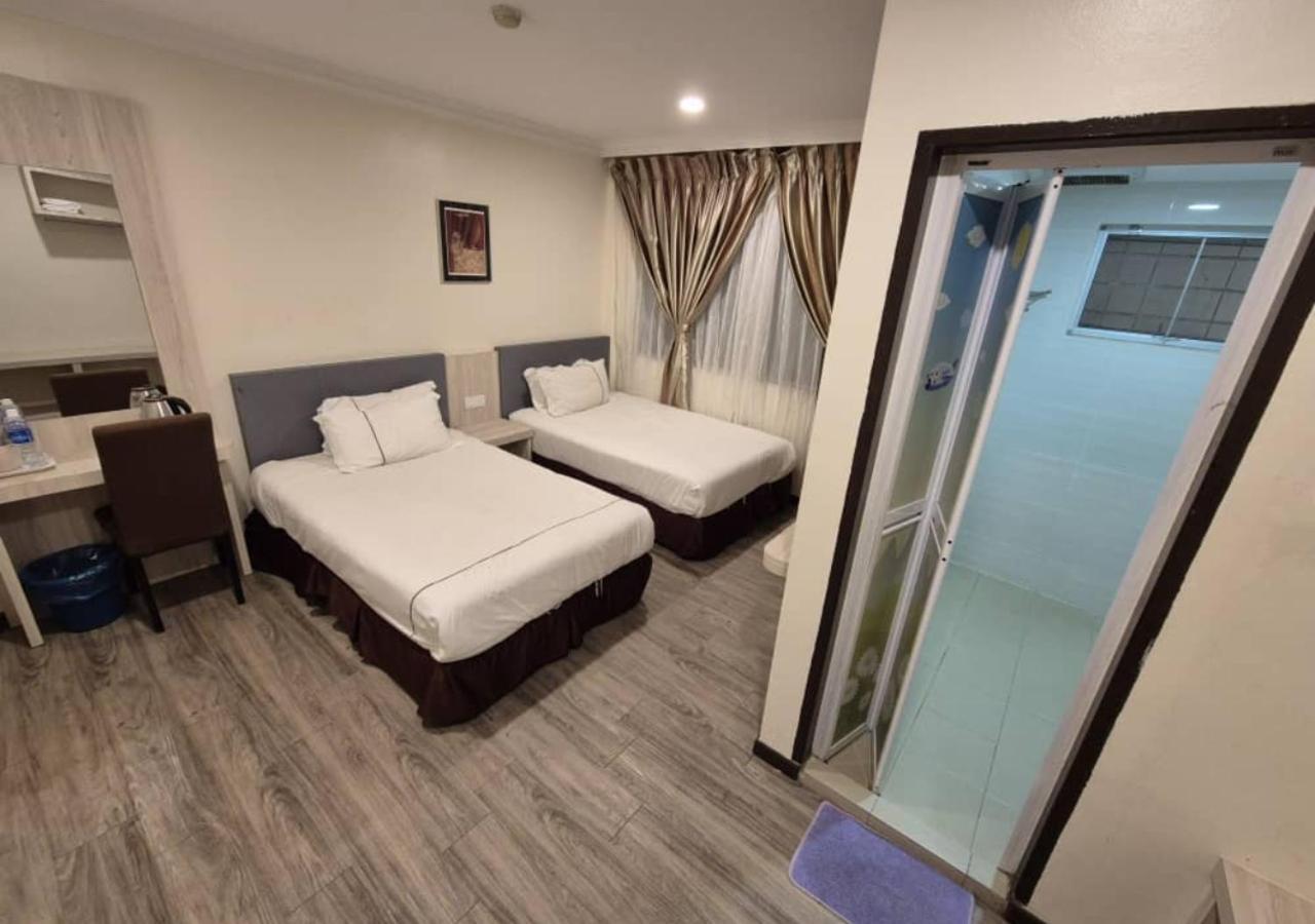 טלוק אינטן Angsoka Hotel מראה חיצוני תמונה