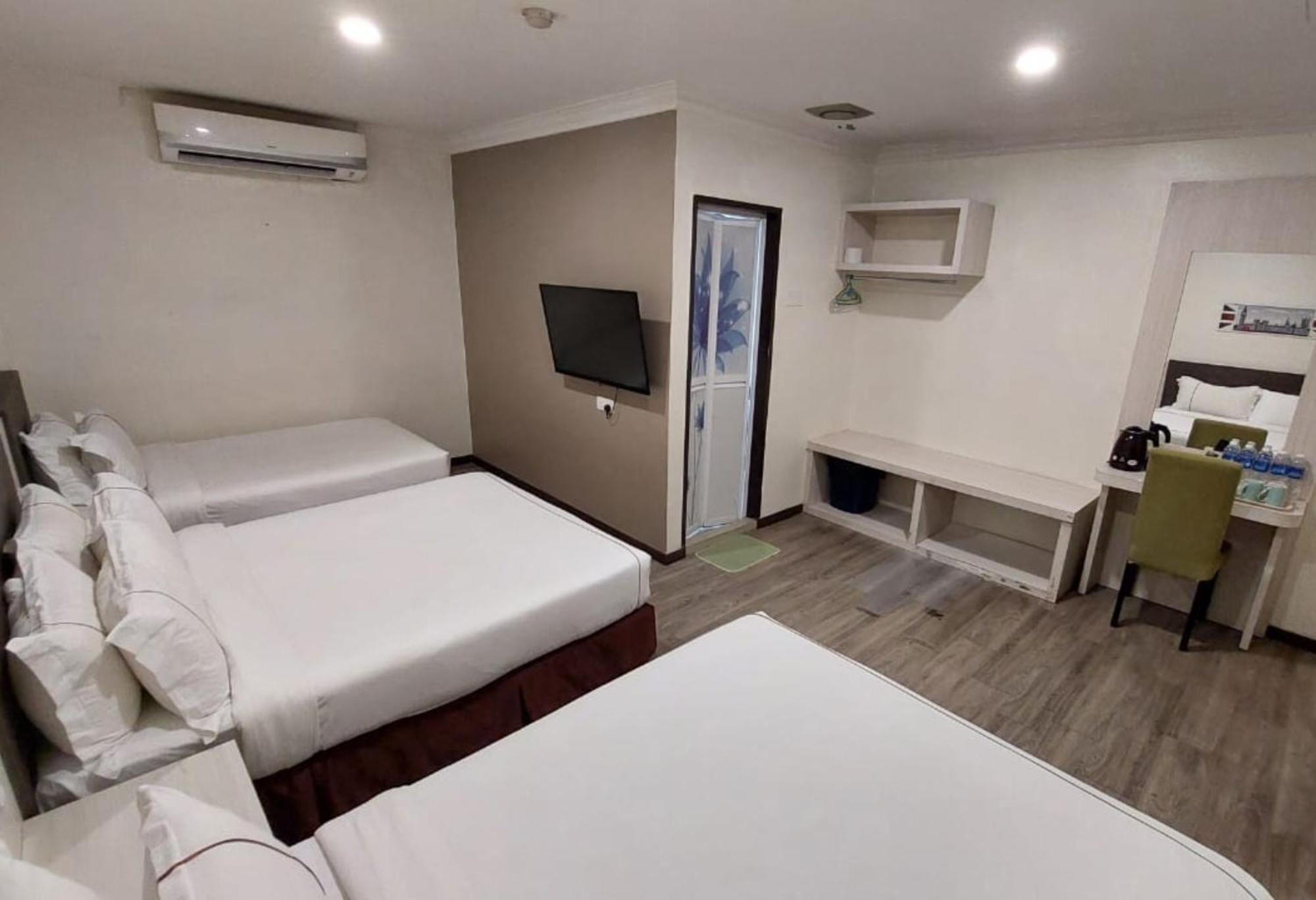 טלוק אינטן Angsoka Hotel מראה חיצוני תמונה