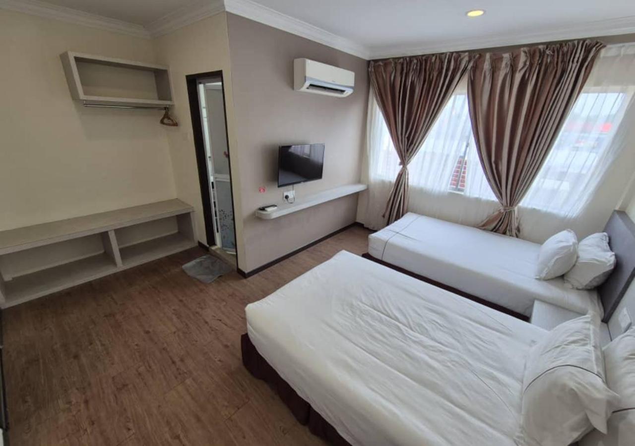 טלוק אינטן Angsoka Hotel מראה חיצוני תמונה