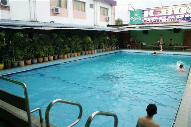 טלוק אינטן Angsoka Hotel מראה חיצוני תמונה
