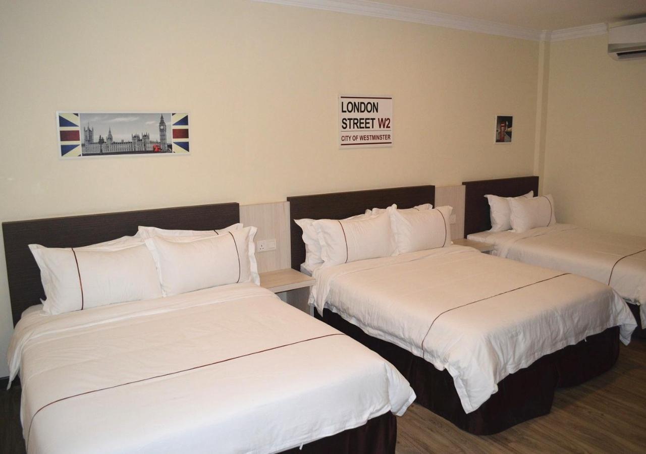 טלוק אינטן Angsoka Hotel מראה חיצוני תמונה