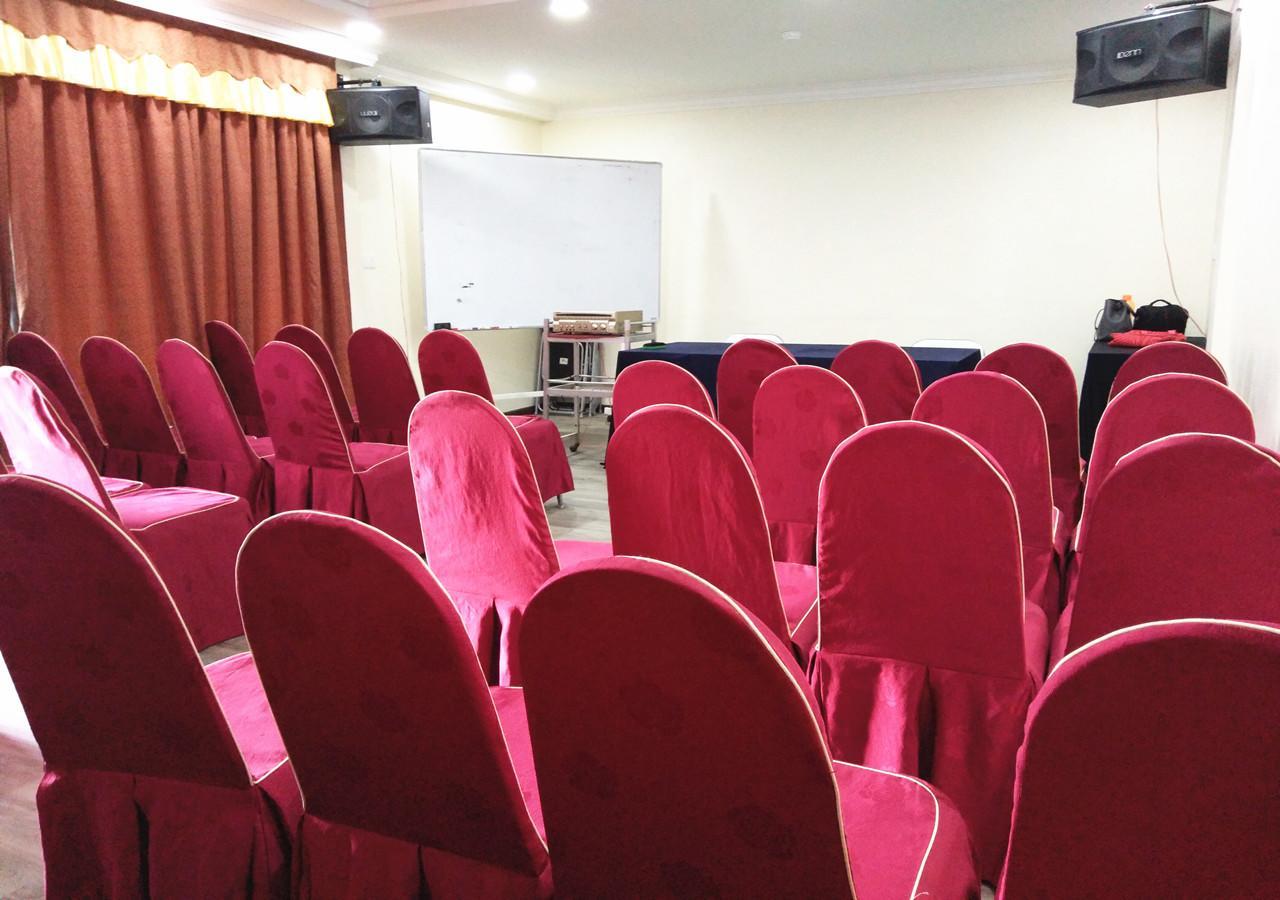 טלוק אינטן Angsoka Hotel מראה חיצוני תמונה